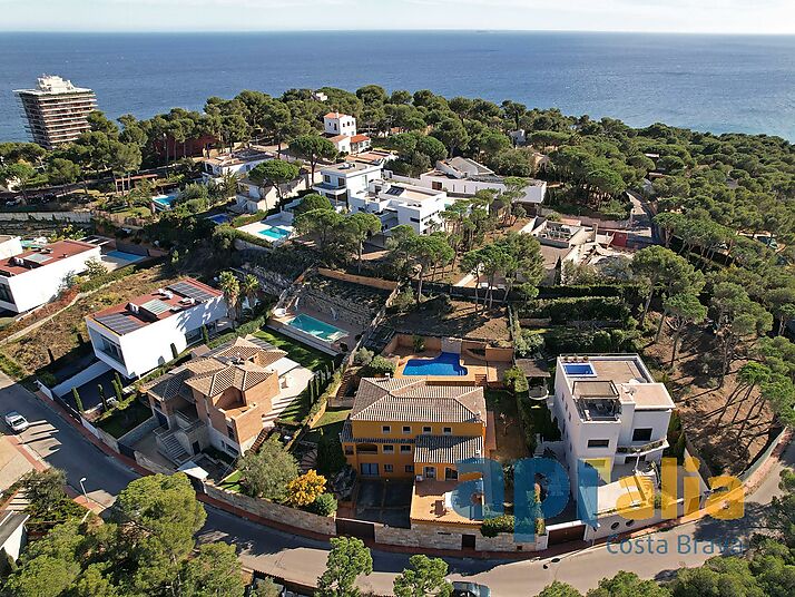 Luxury villa in the heart of the Costa Brava.