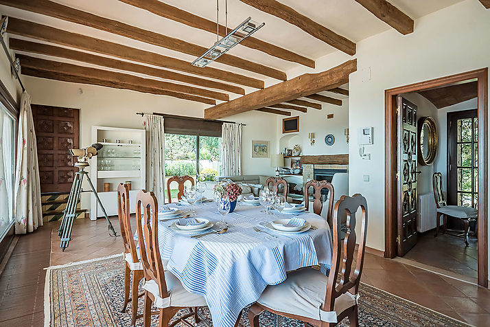 Fantástica casa en Mas Nou con espectaculares vistas