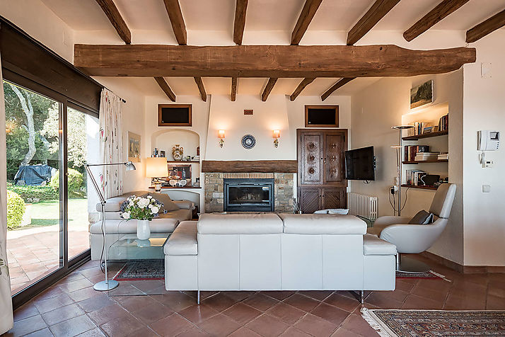 Fantástica casa en Mas Nou con espectaculares vistas
