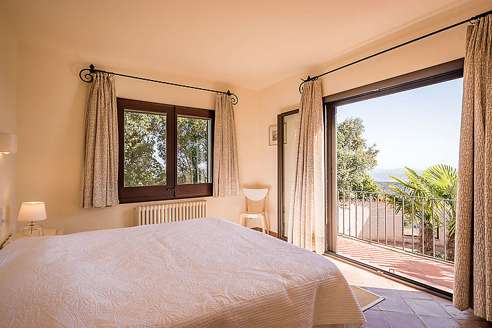 Fantástica casa en Mas Nou con espectaculares vistas