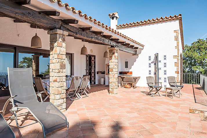 Fantástica casa en Mas Nou con espectaculares vistas