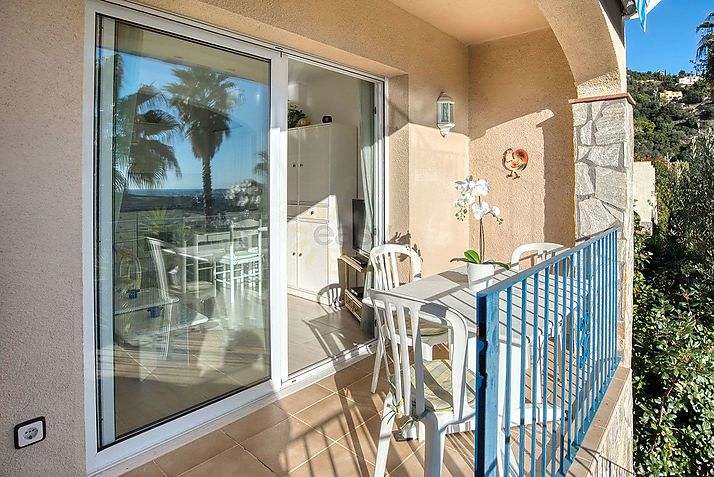 Casita con bonitas vistas