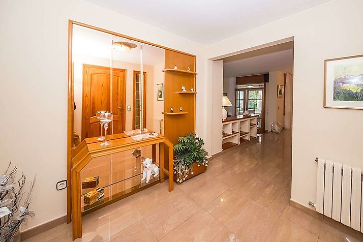 Schönes Haus mit privatem Garten