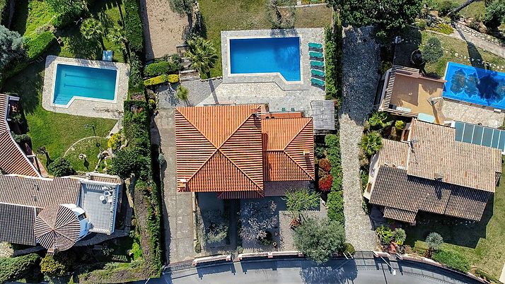 Magnífica casa con piscina y jardín en Calonge