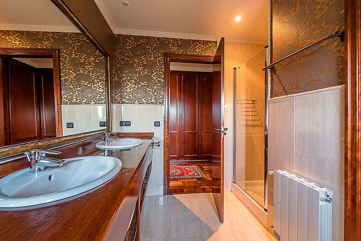 Beautiful villa on the Golf Course of Santa Cristina d'Aro.