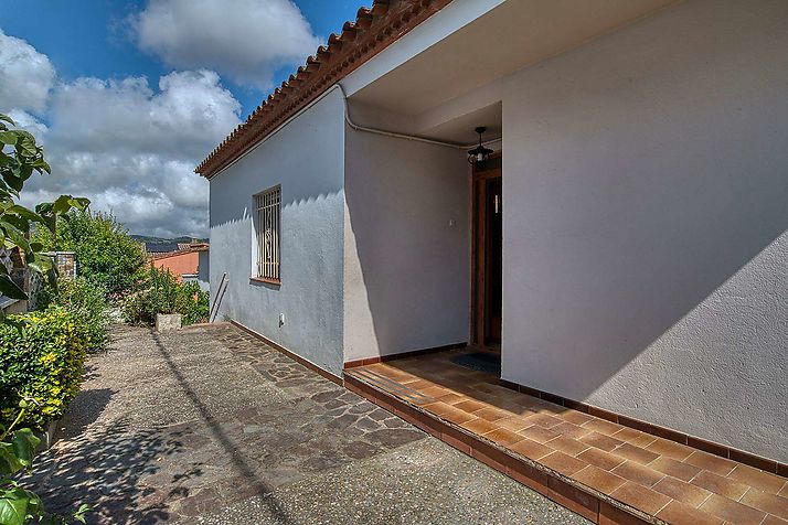 Fantastic detached house in Mas Ambrós