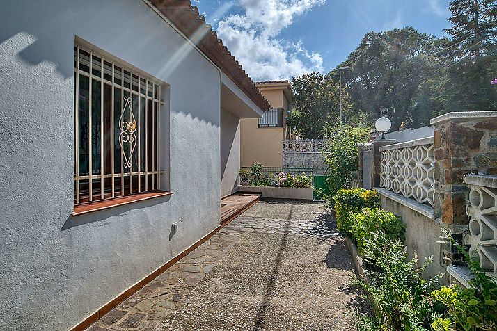 Fantastic detached house in Mas Ambrós