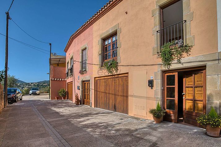 Beautiful house with a lot of style and charm in the center of Calonge