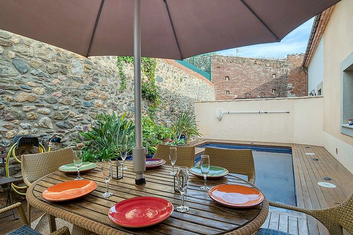 Beautiful house with a lot of style and charm in the center of Calonge
