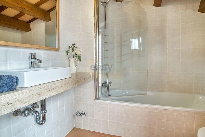 Beautiful house with a lot of style and charm in the center of Calonge