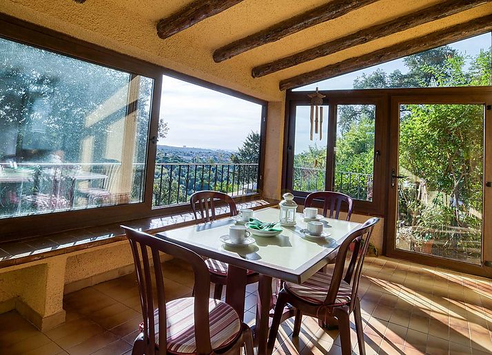 Una gran casa con magníficas vistas al mar
