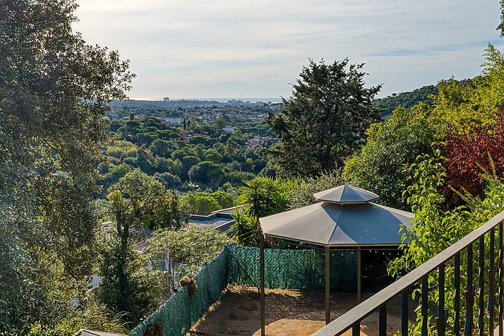 Una gran casa con magníficas vistas al mar