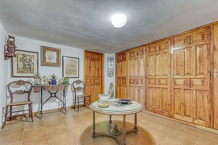 ¿Buscas una  gran casa para entrar a vivir y con piscina?