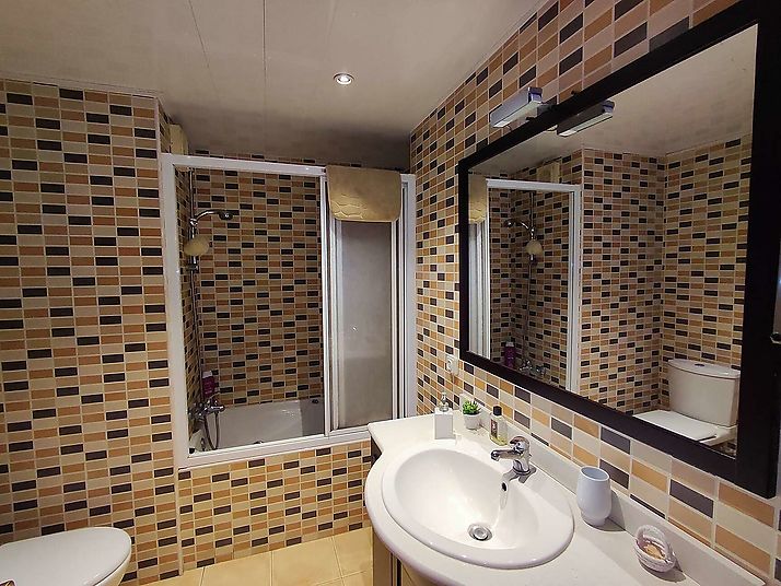 Apartamento en el centro con piscina