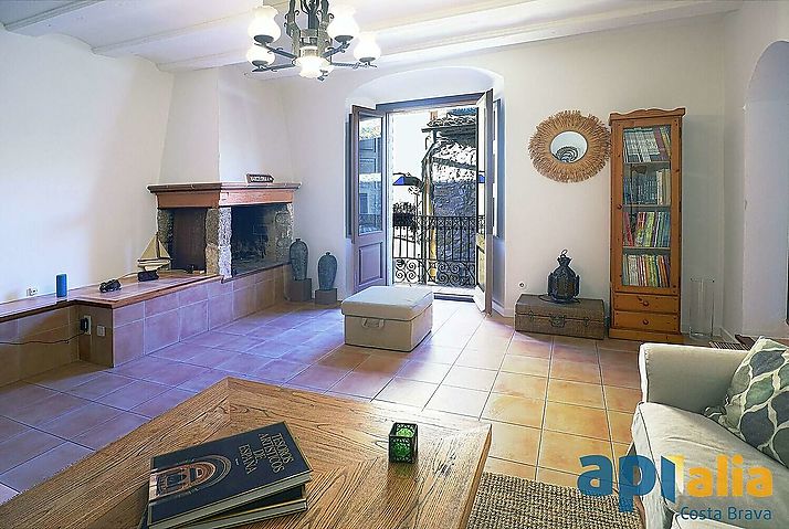 Large town house with pool, Palamós center