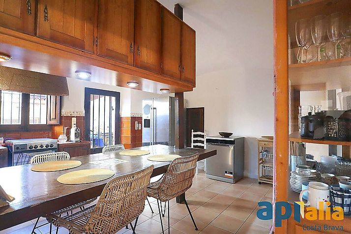 Large town house with pool, Palamós center