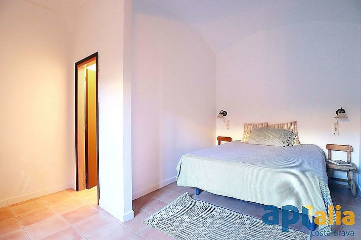 Large town house with pool, Palamós center