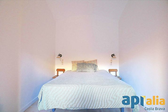 Large town house with pool, Palamós center