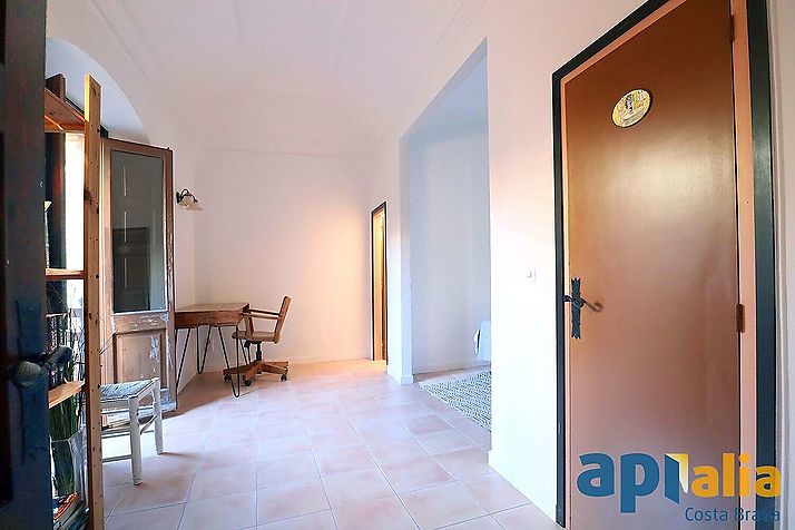 Large town house with pool, Palamós center