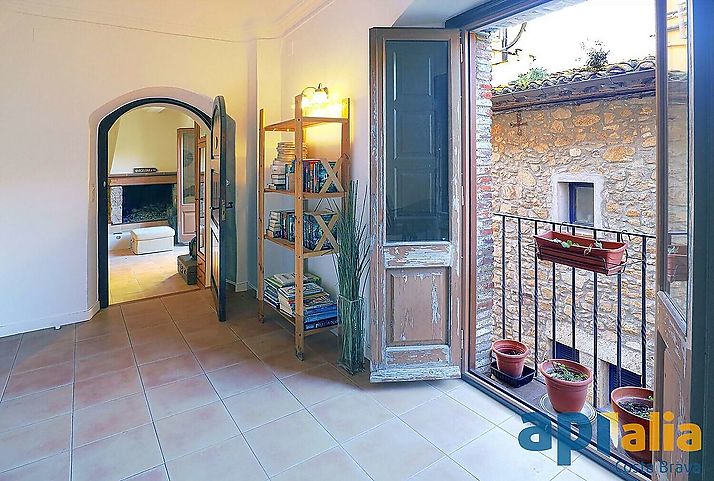 Large town house with pool, Palamós center
