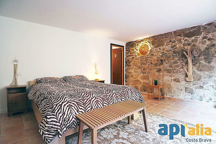 Large town house with pool, Palamós center