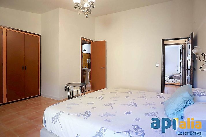 Large town house with pool, Palamós center