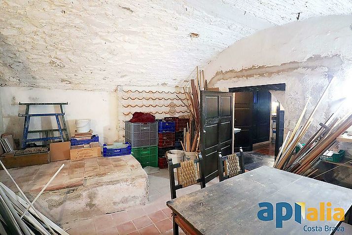 Large town house with pool, Palamós center