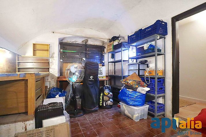 Large town house with pool, Palamós center