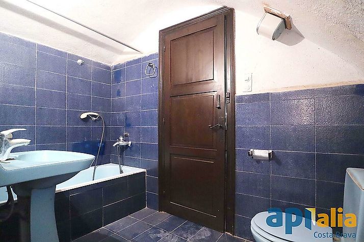 Large town house with pool, Palamós center