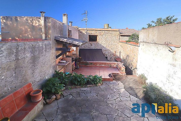 Large town house with pool, Palamós center