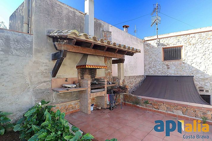 Large town house with pool, Palamós center