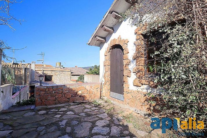 Large town house with pool, Palamós center