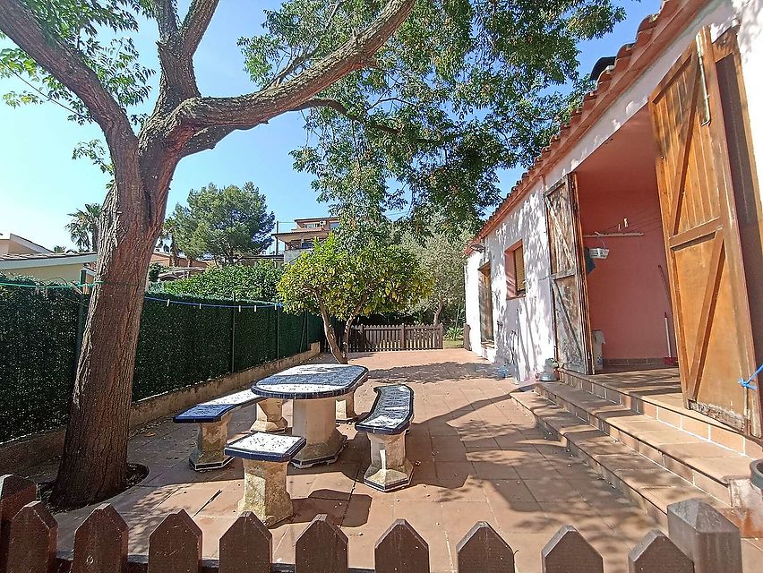 Acollidora casa amb jardí a Puig Ses Forques
