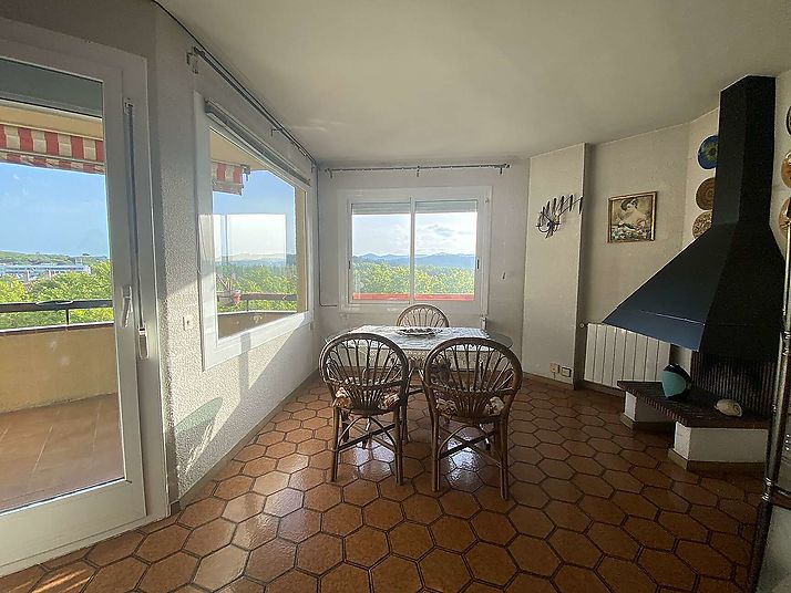 Helle Wohnung mit offenem Blick