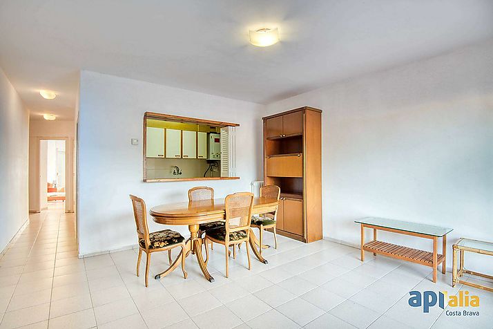 WOHNUNG IM ZENTRUM MIT 30 m2 TERRASSE